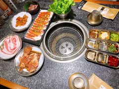 -红泥小火炉·东北泥炉烤肉(天一旗舰店)
