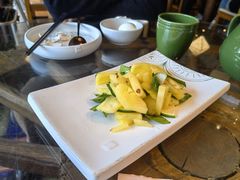 青柠拌菠萝-云海肴·汽锅鸡·云南菜(天山百盛优客店)