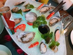 -YUE·6·西式融合餐厅(外滩六号店)