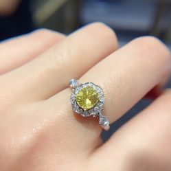 -威德钻石-克拉钻大本营(南京东路店)