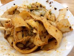 牛肉脆臊刀削面-华兴街自力面店