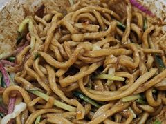 -黑八私房老北京炸酱面