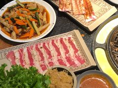 -七甲山烤肉(长白山奇石山珍根艺一条街店)