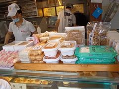 面包甜点陈列柜-矮子馅饼(大成路店)