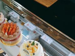 -花花卷卷·鲜食蛋糕(静安久光百货店)