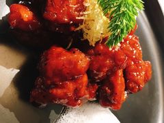 红酒泡沫牛仔粒-荟廷·晶萃(陆家嘴尚悦湾店)