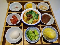 -文君楼美食·庭院酒店(宽窄巷子地铁站店)