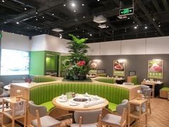大堂-煲大王猪肚鸡·椰子鸡火锅(红谷滩万达店)