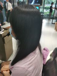 -首脑美发沙龙