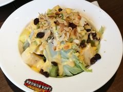 -拉亚汉堡经典餐厅(商城路店)