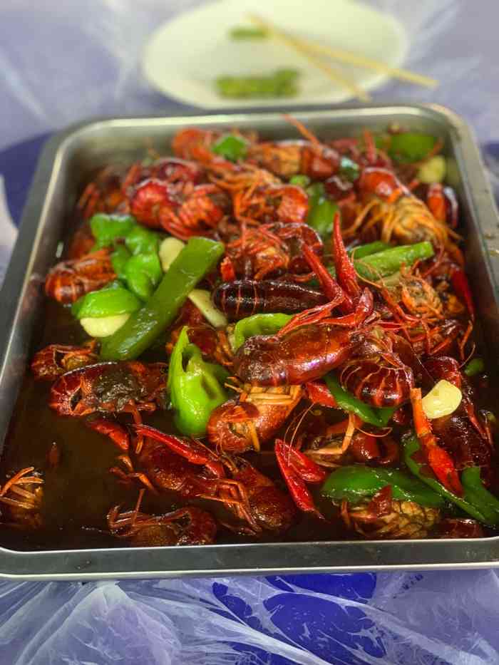 段氏龙虾王(曹路店)-"[环境]在恒越荣欣广场新开的 [服务]好.