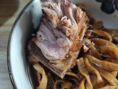 -内蒙焖面大盆骨餐馆(山大路店)