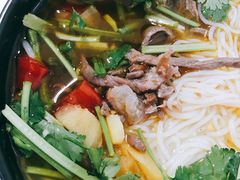 -一品郑记重庆牛肉米线馆(东泰路店)