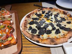 黑松露有机蛋Pizza-Atto Primo