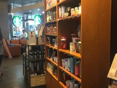 -星巴克臻选(深圳龙岗万科店)