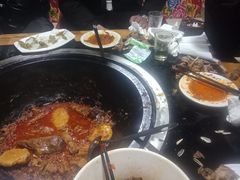 -山妹子铁锅炖