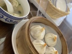 -笑来喜馄饨小笼工坊店(湖滨街店)