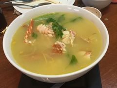 -拉威海鲜市场