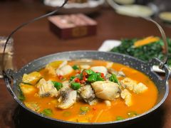 -老滇山寨•云南特色菜•地方菜•民族风情歌舞表演(金碧店)