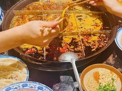 -周小明火锅(黑金冠社区店)