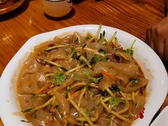 -东北人家铁锅炖(鞍山路店)