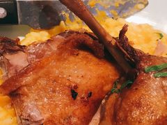 -港丽餐厅(高德置地店)