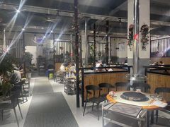 大堂-胡四哥特色火盆烧烤(总店)