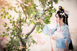 点击看大图 -九月鹰飞汉服摄影工作室