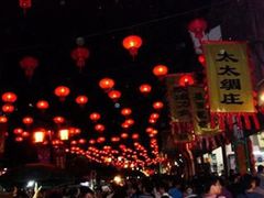 -吴山路夜市