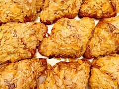 -Dough&Joe团憩(瑞虹天地月亮湾店)