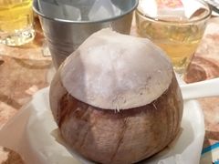 椰皇燉雞-唐宫小聚(荃湾荃新天地店)