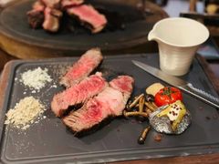 -恰餐厅及酒吧 CHAR Bar & Grill (北京丽都皇冠假日店)