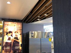 -luckincoffee瑞幸咖啡(香港名店街店)