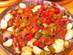 -老东镇啤酒屋海鲜加工·蒸汽海鲜·海鲜烧烤(台东店)