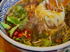 云南牛肉米线-蜗牛小馆醉乡民谣云南菜(惠新西里店)