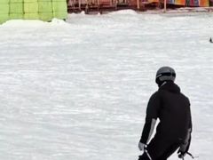-济南卧虎山滑雪场