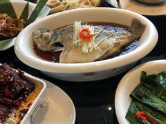 -湖锦酒楼·32年地道湖北菜(光谷店)