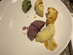 -嘉华鲜花饼(四方街旗舰店)