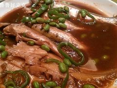江鱼-老季市·三代非遗传承·地标美食老汁鸡(工农路店)