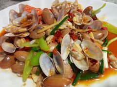 -四川小胡子海鲜(丁村万人海鲜广场店)