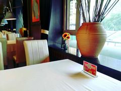 靠窗位-同喜烤鸭店(光芒店)