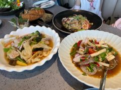-Kub Kao Kub Pla (Terminal21)