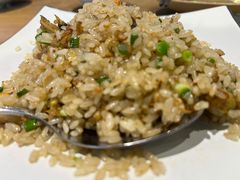 -臻鲜燕海鲜融合餐厅(金陵style店)