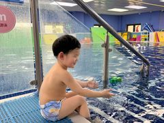 -龙格亲子游泳·水育早教运动中心(绿城店)