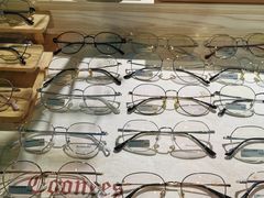-Trend1881视光·蔡司视觉(领展广场店)