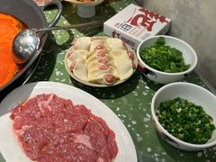 -五里关火锅(上海鑫耀·光环Live店)