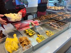 -狗撵鸭(泰山公寓店)