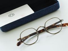 -目艮眼镜SHOWROOM(品牌集合店)