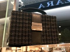 -ZARA(恒隆广场店)