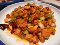 宫保鸡丁-三人行骨头王火锅(长寿店)